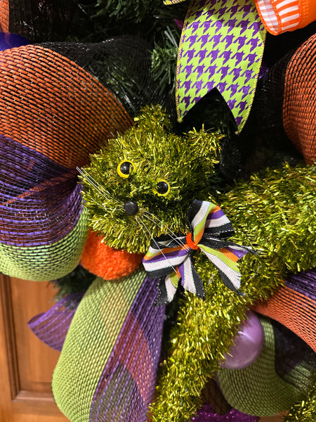Lime Fraidy Cat Wreath