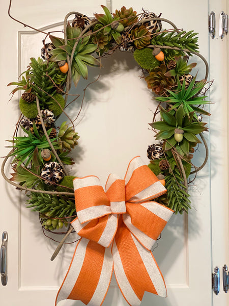 20" x 17" Oval Leopard Succulent Wreath