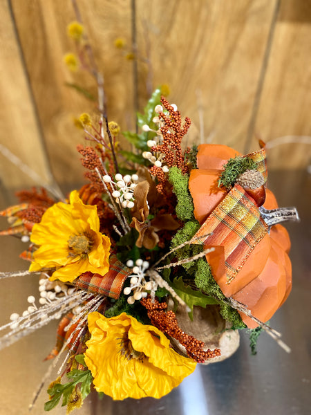 15" Perfect Pumpkin Floral Arrangement